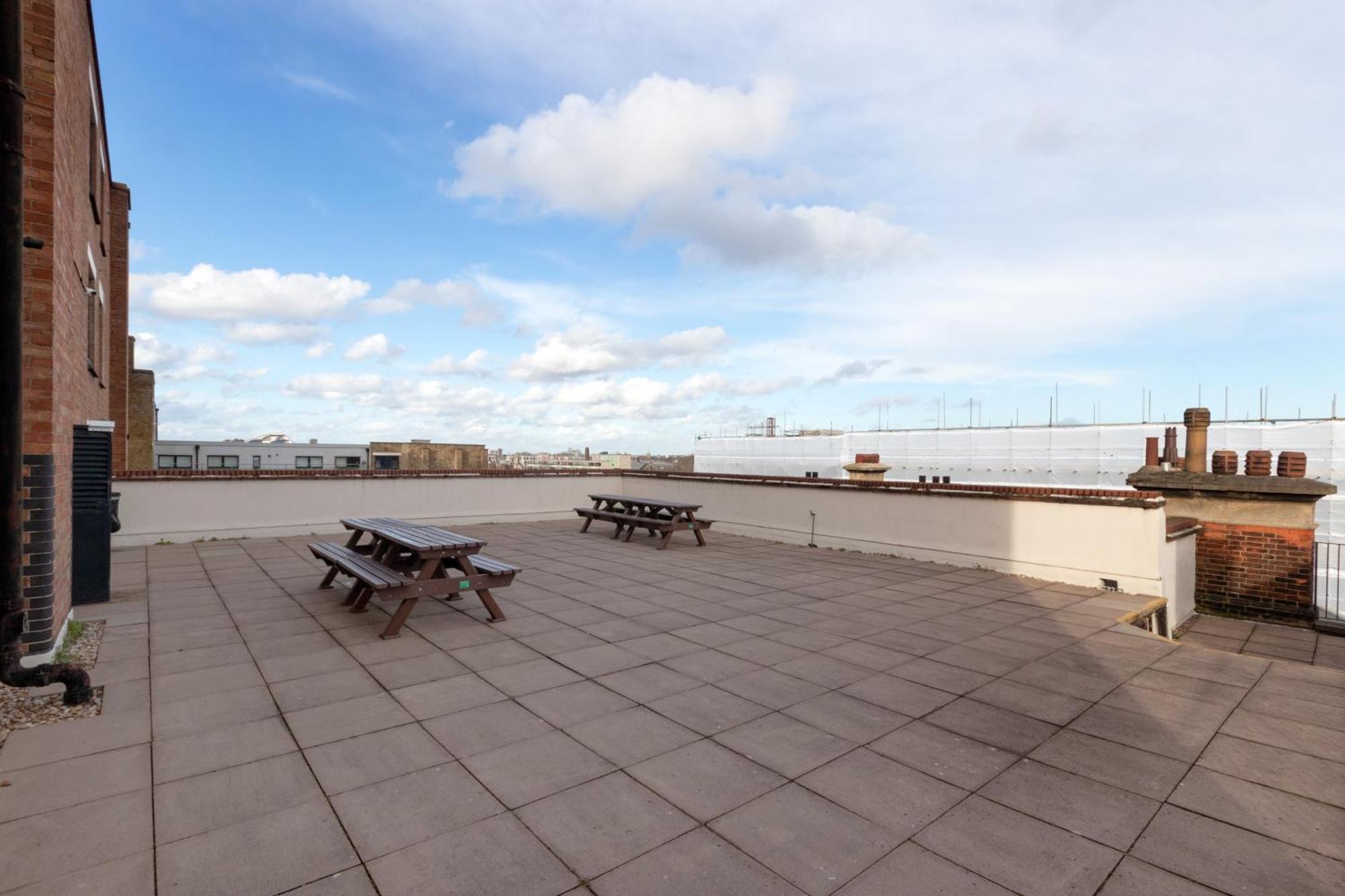 2 Bed Bethnal Green Penthouse Londra Dış mekan fotoğraf